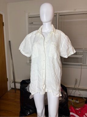 Vintage MARTINIQUE White 100% Linen Short Sleeve Button-Up Shirt Size M